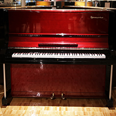 YAMAHA U3b　アントニンレーモンドモデル展示中